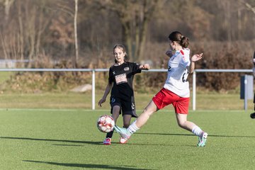 Bild 201 - wBJ SV Wahlstedt - SV Henstedt Ulzburg : Ergebnis: 0:1
